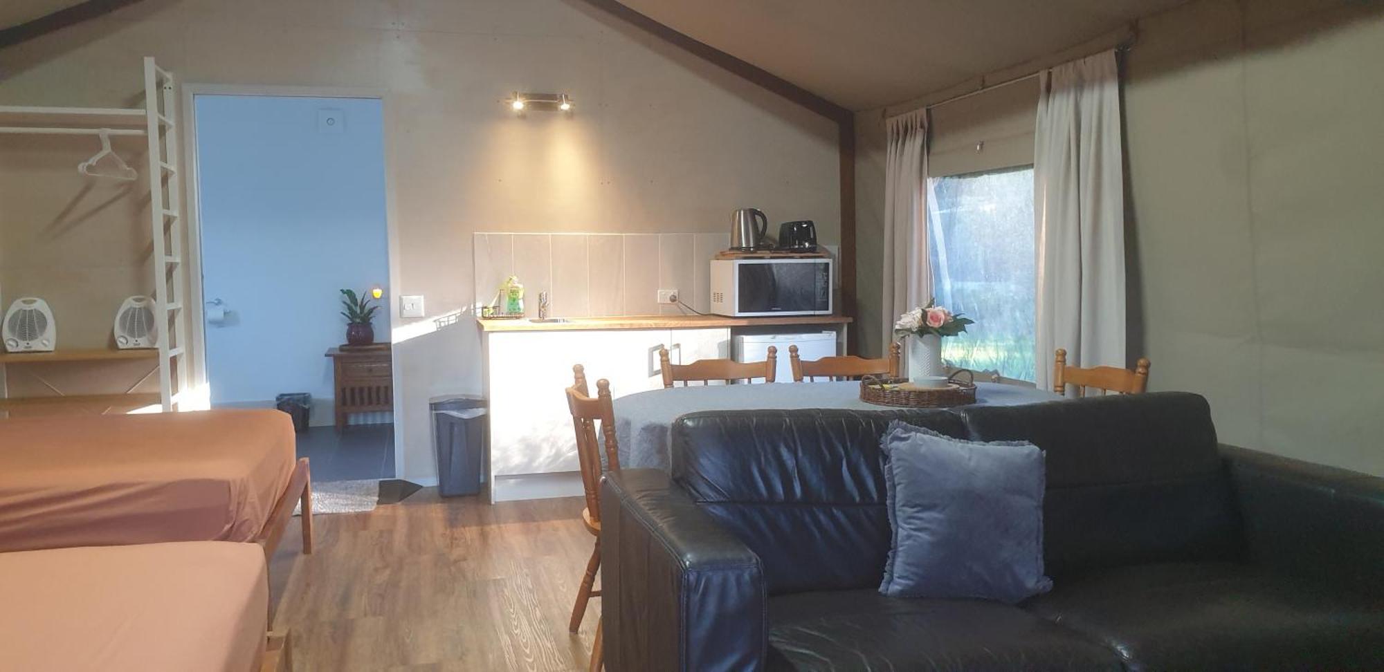 מאונט טאמבורין Southern Sky Glamping מראה חיצוני תמונה