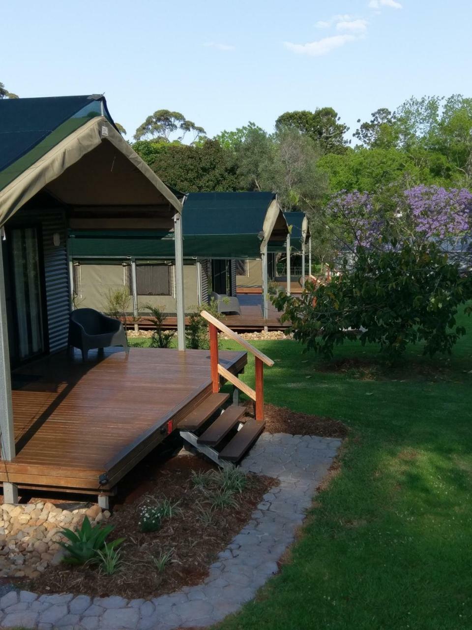 מאונט טאמבורין Southern Sky Glamping מראה חיצוני תמונה